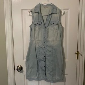 Sleeveless Denim dress w/ pockets